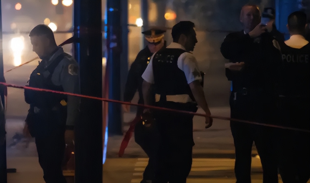 郑州发告诫函/郑州地铁12号线年底通车运营/今天河南高考各考点进行模拟演练/郑州交警发出倡议