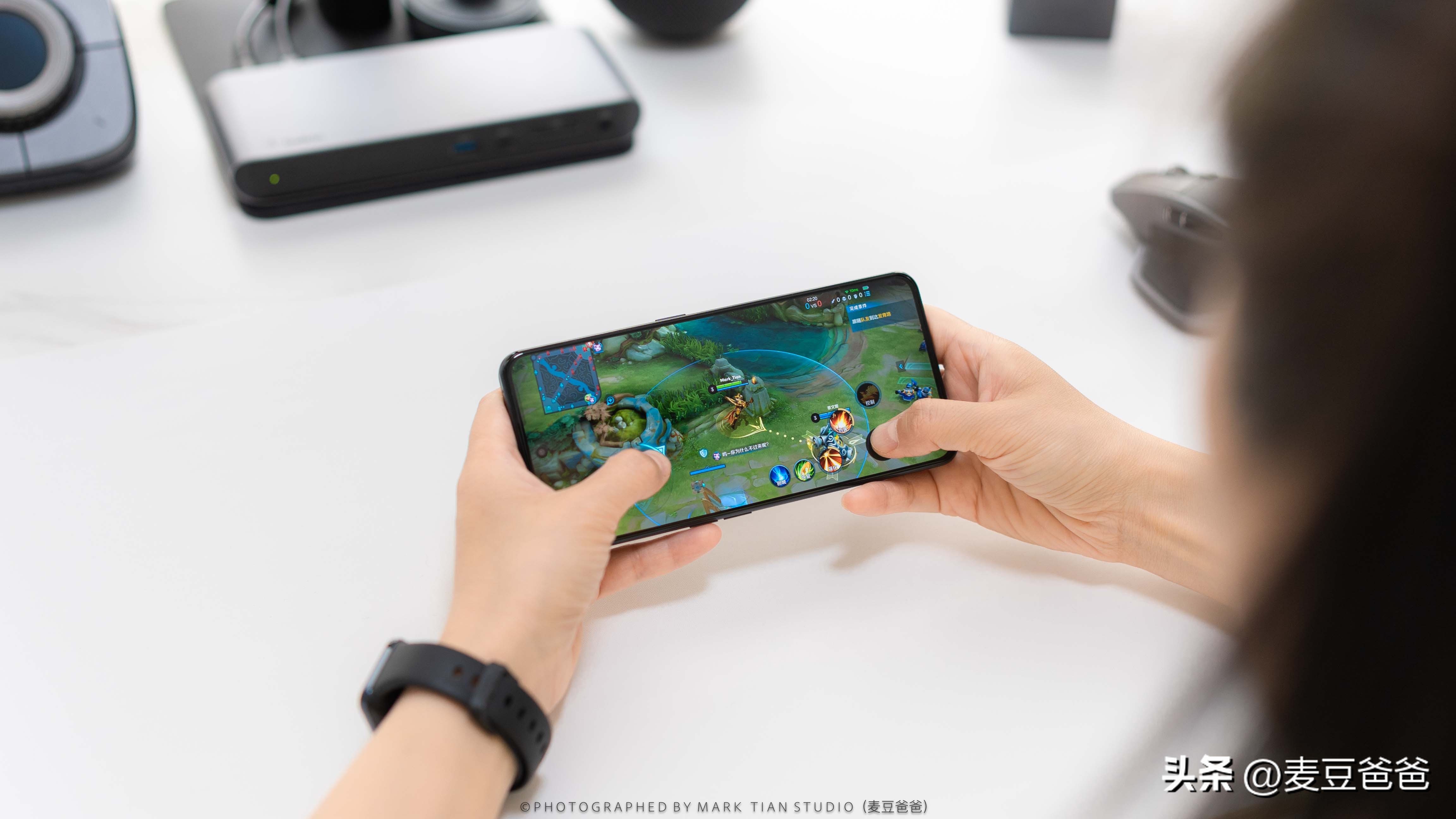 中端手机的自我修养,取舍之道:真我GTNeo5SE越级体验?