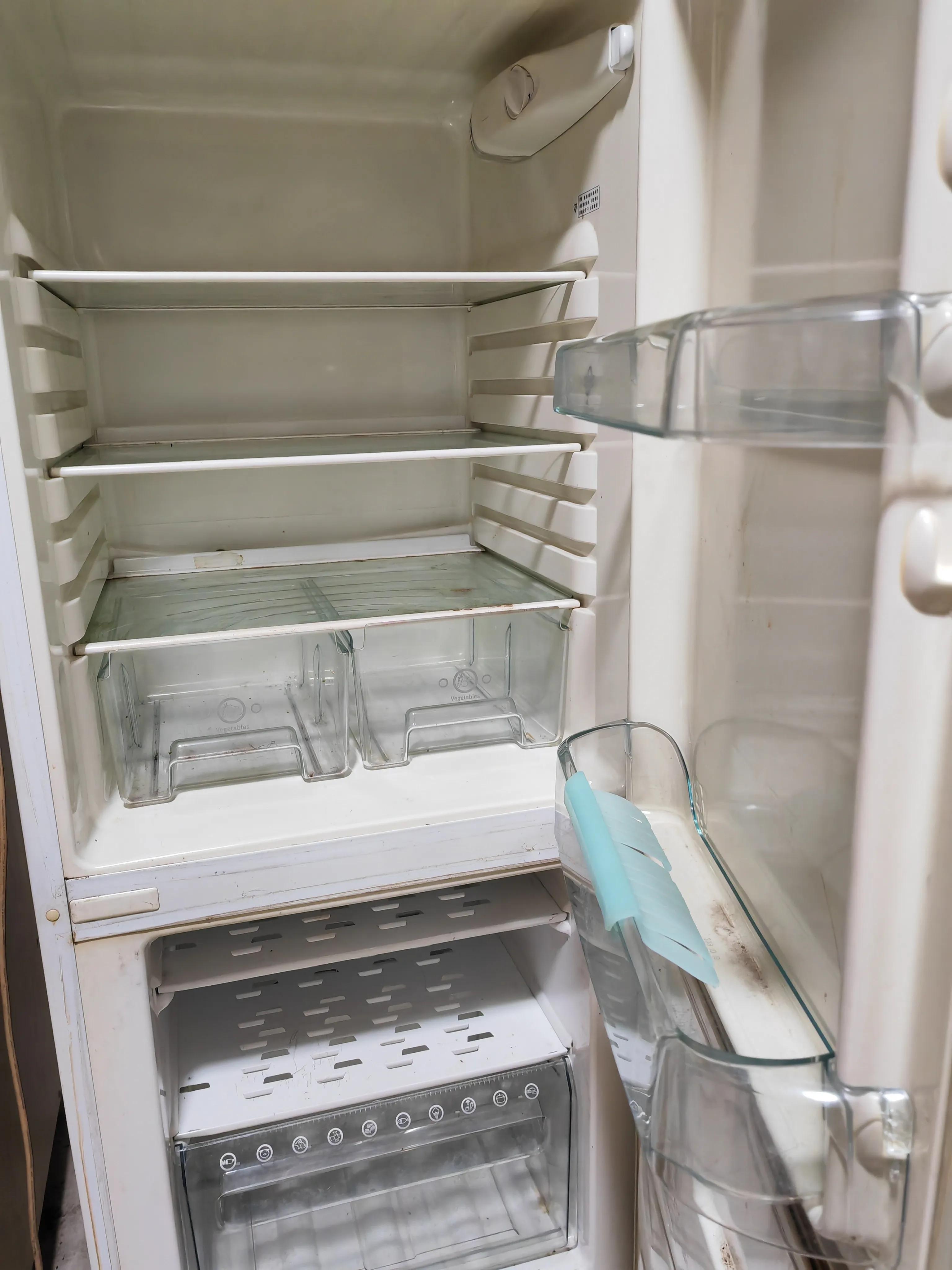 电冰箱温控器配件,电冰箱各个部件及功能