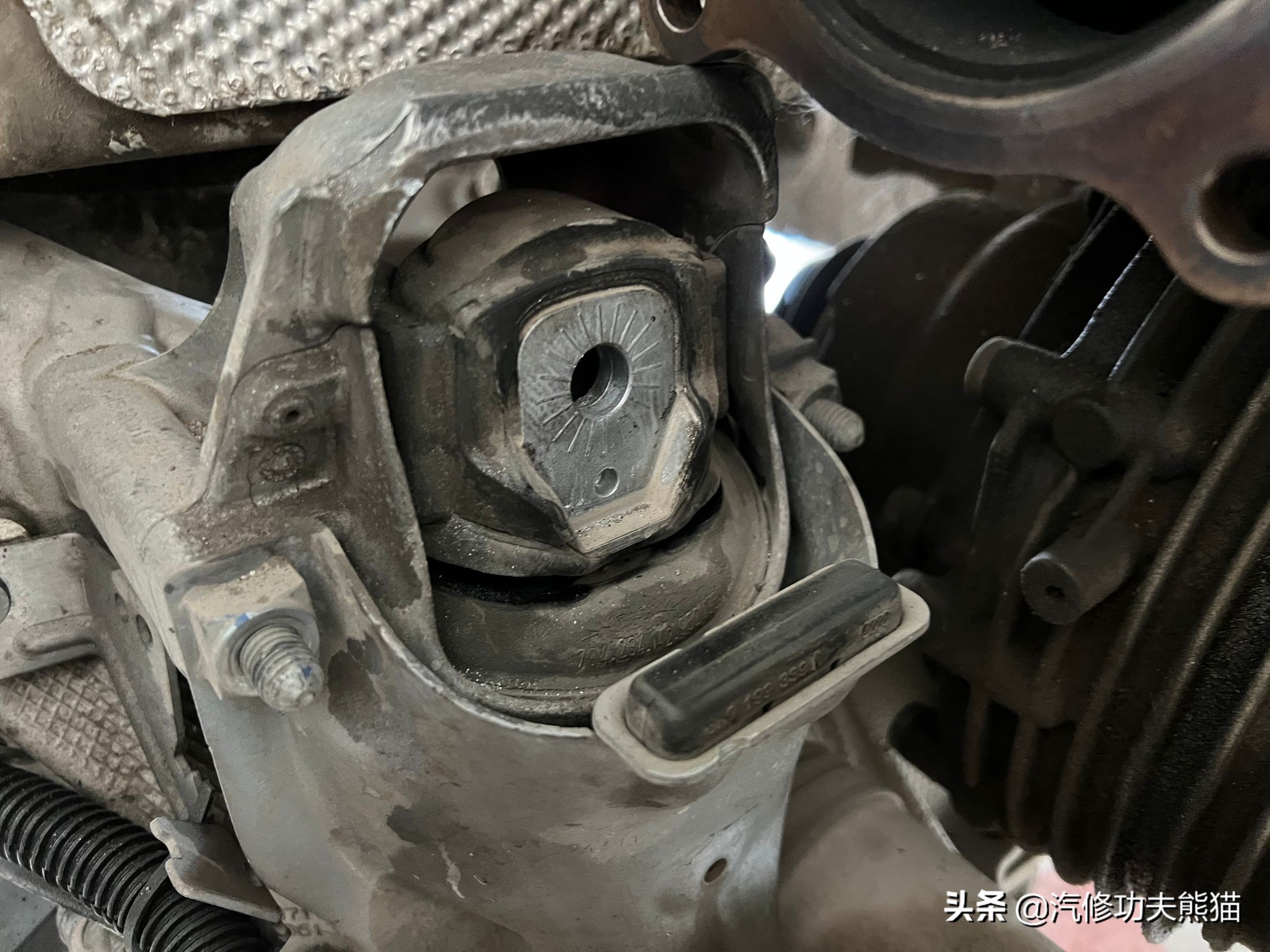 老车翻新修复奥迪a4,修复报废奥迪a4