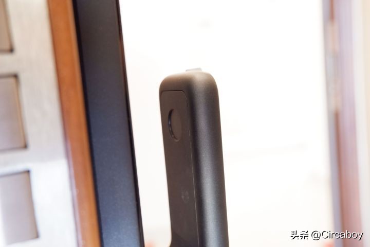 小米人脸识别智能门锁使用体验,小米人脸识别智能锁自动开门