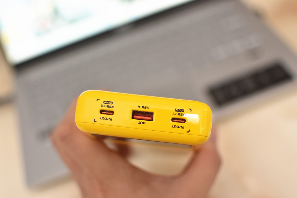 支持100w快充的笔记本电脑充电宝,给笔记本电脑充电的充电宝推荐