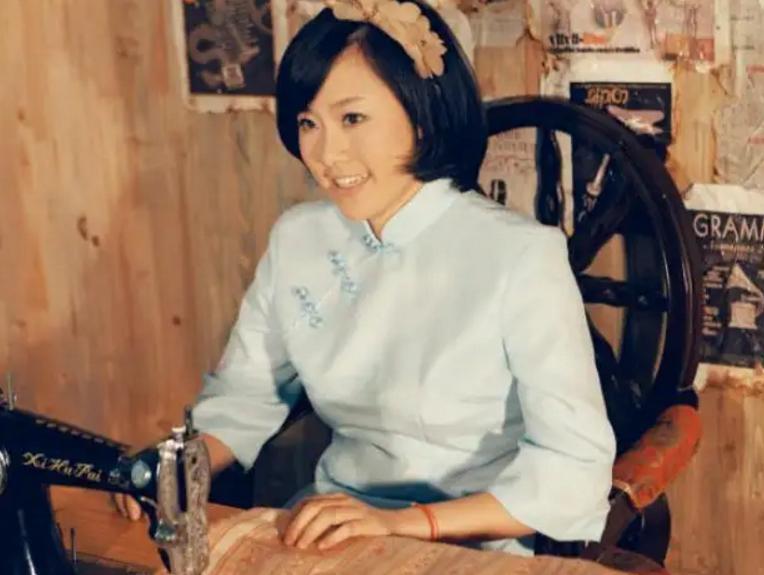 袁行恕的龙凤胎儿子干啥的,袁行恕有几个孩子