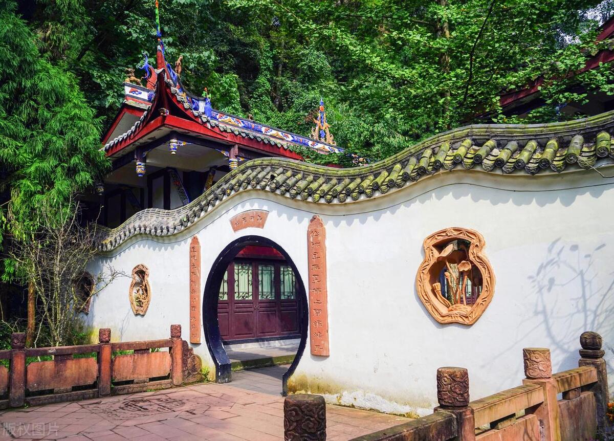 成都不用开车适合旅游的地方,成都旅游攻略必去十个地方自驾游