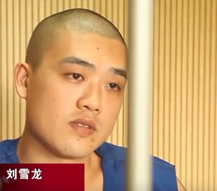 男子中700万彩票后挥霍一空被抓,男子彩票中700万挥霍一空被抓