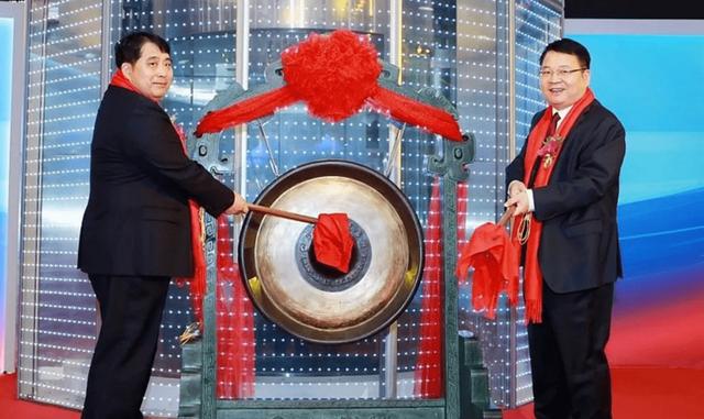 金华“纸尿裤大王”李志彪：辞职创业，53岁公司上市，身家125亿