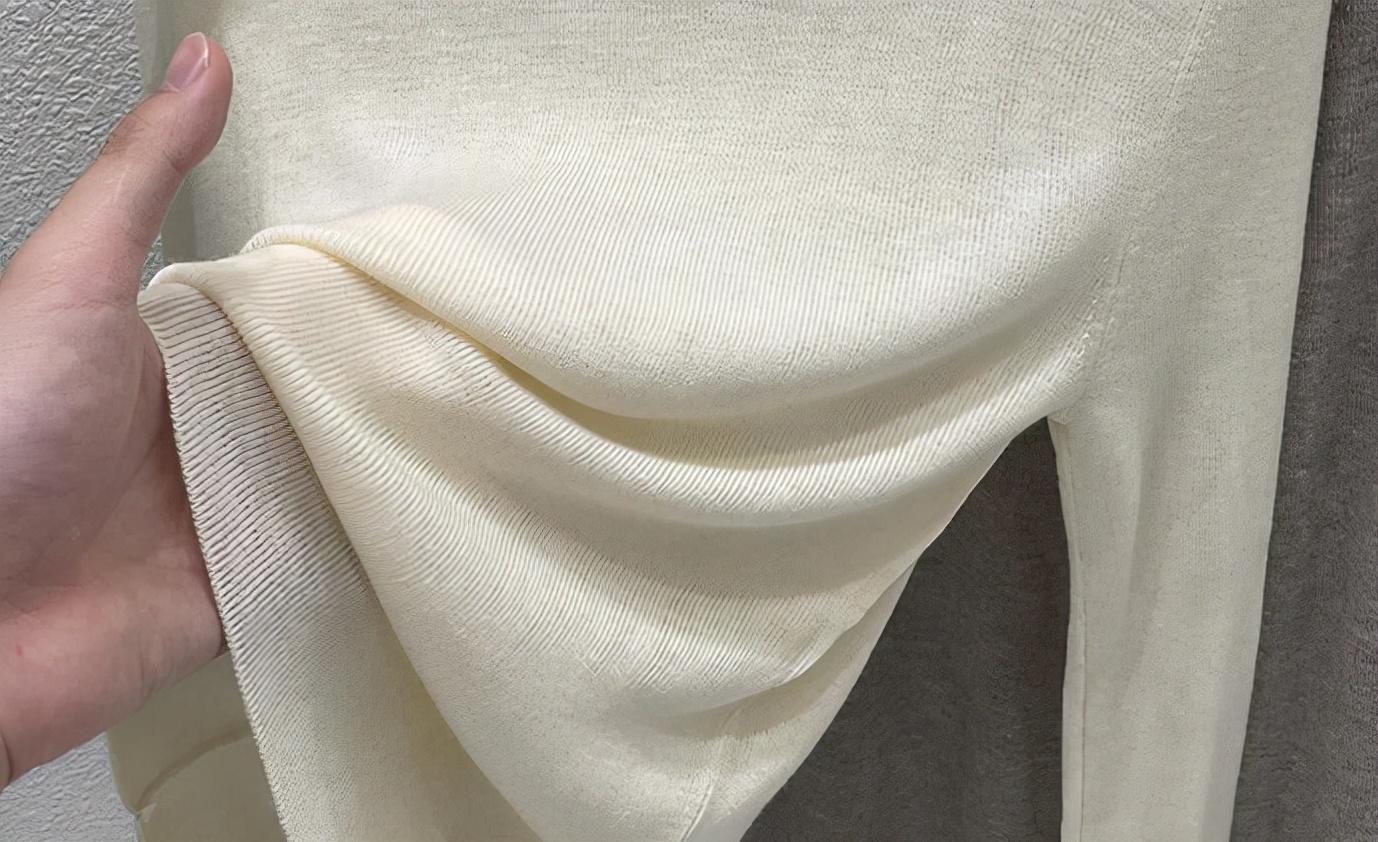 你会买双面羊绒大衣吗,你会买只能干洗的衣服吗