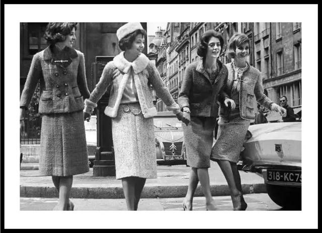 春天女士穿什么外套,今年春天必火的外套选它好看炸了