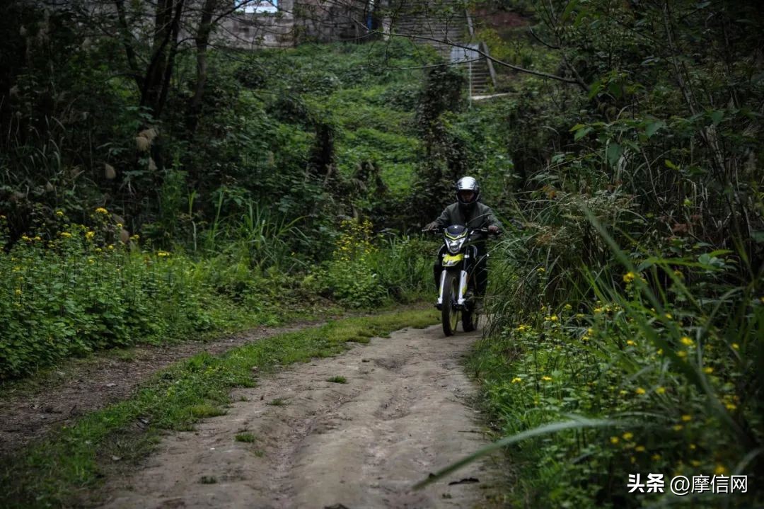 宗申250x尊享版适合自驾穿越吗,宗申250x尊享版骑行