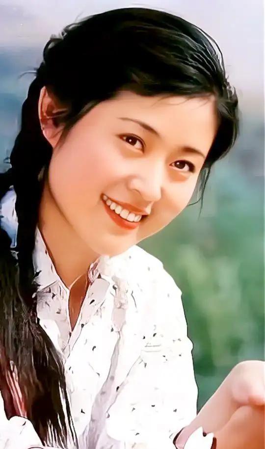 瘦得脱相的女人,瘦到脱相的女明星真的好看吗