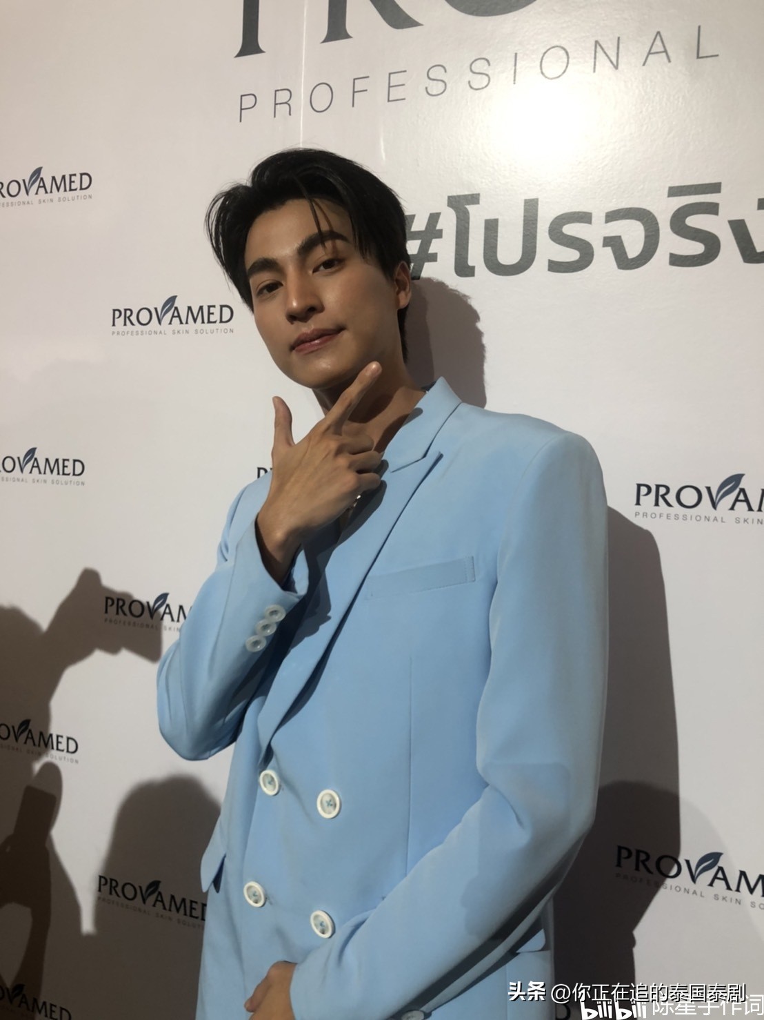 泰国当红偶像Gulf自爆被警告小心女人：透露泰剧名门2明年中播出