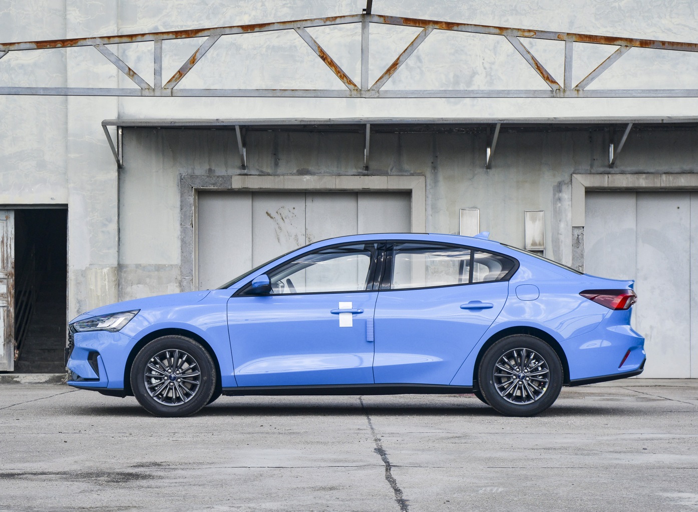 22款三厢福克斯值不值得买？自动竞速版性价比怎么样？