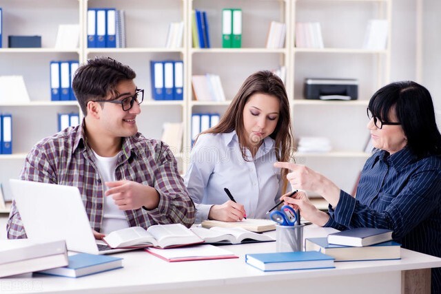 欠钱一直躲着碰到了怎么办,欠钱的人如果躲起来该怎么办