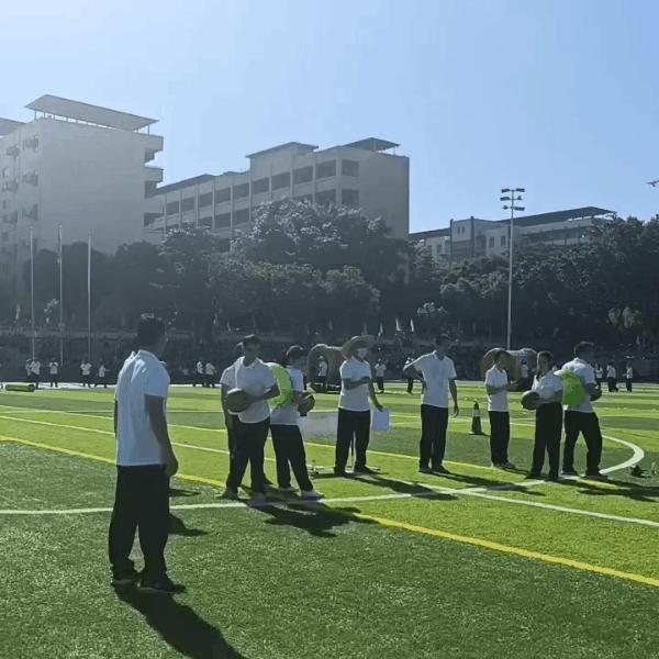 广东学校开幕式震撼全场,广东这所学校超硬核