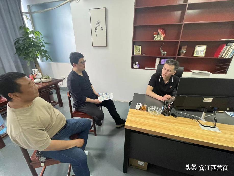 南昌市东湖区豫章街道：精准宣传政策倾听企业心声