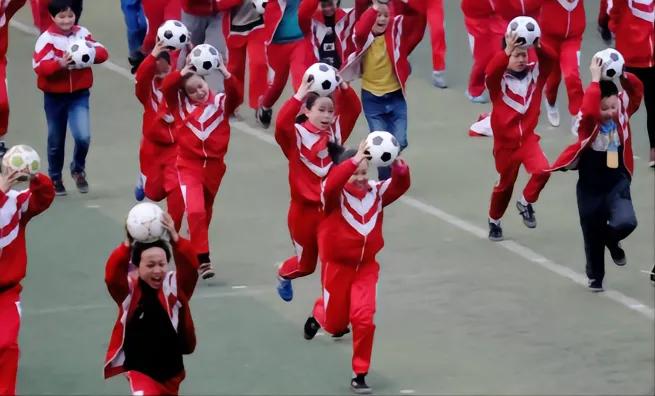 白发足球队员,白发足球运动员