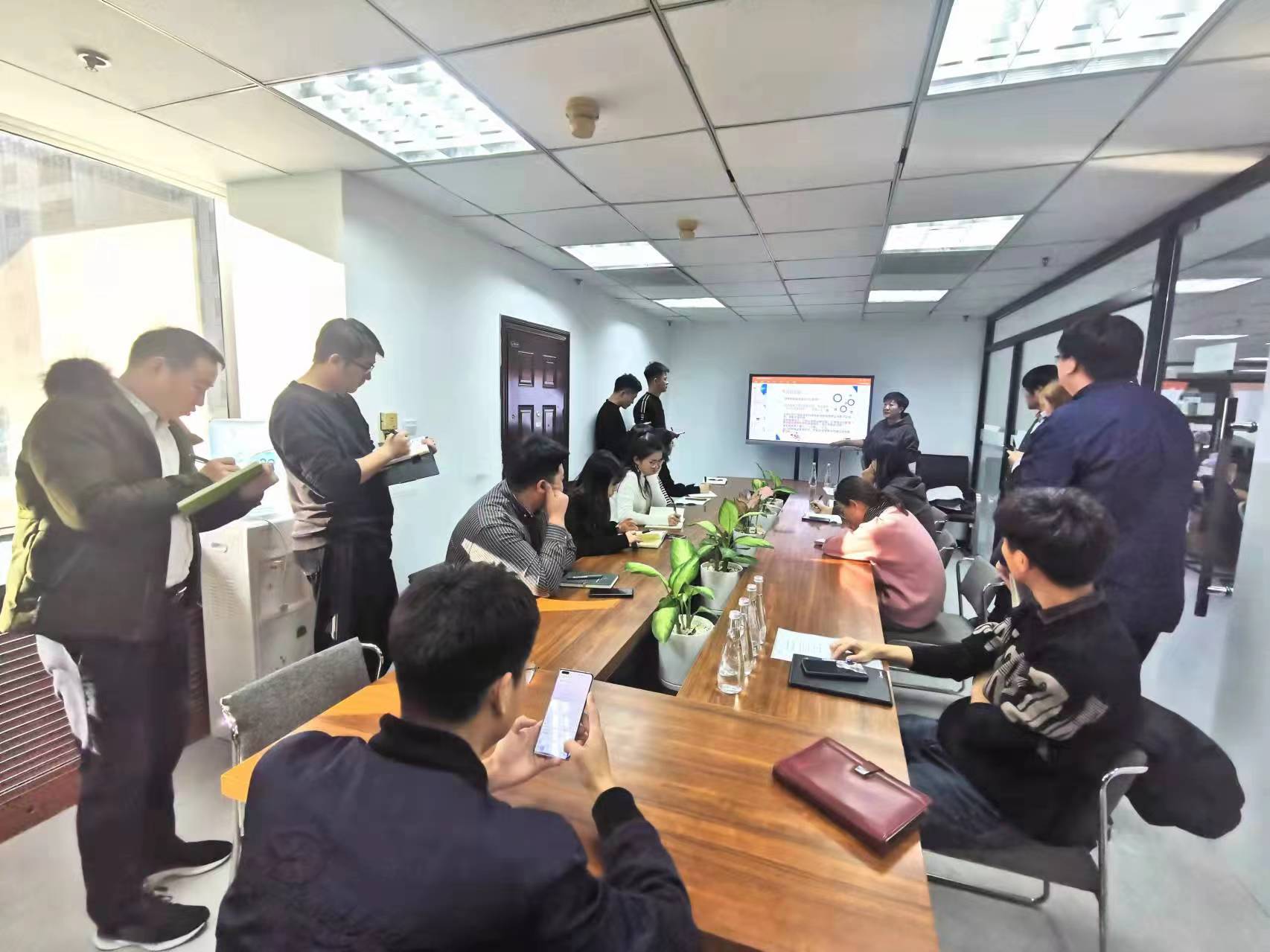 芳菲如茵，锦程似玉——专访大连锦程国际物流有限公司总经理吴菲