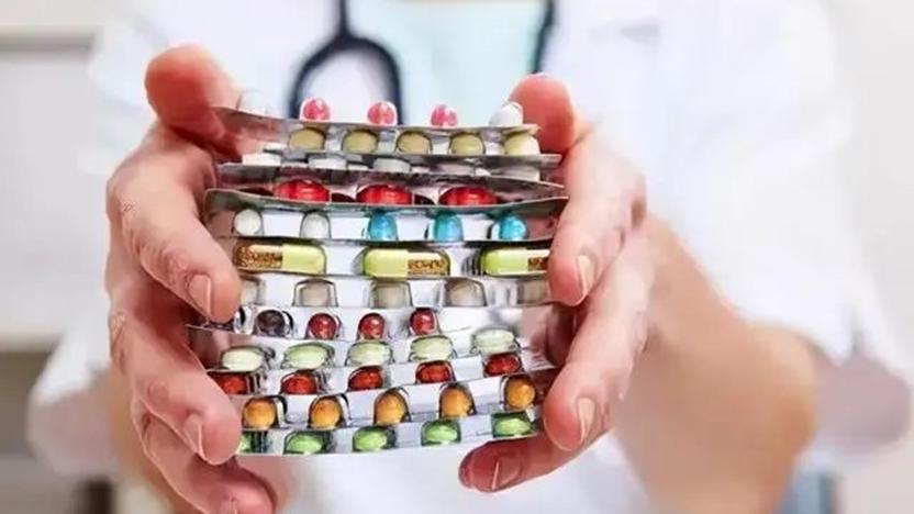 镇咳糖浆复方甘草片,镇咳祛痰复方甘草片