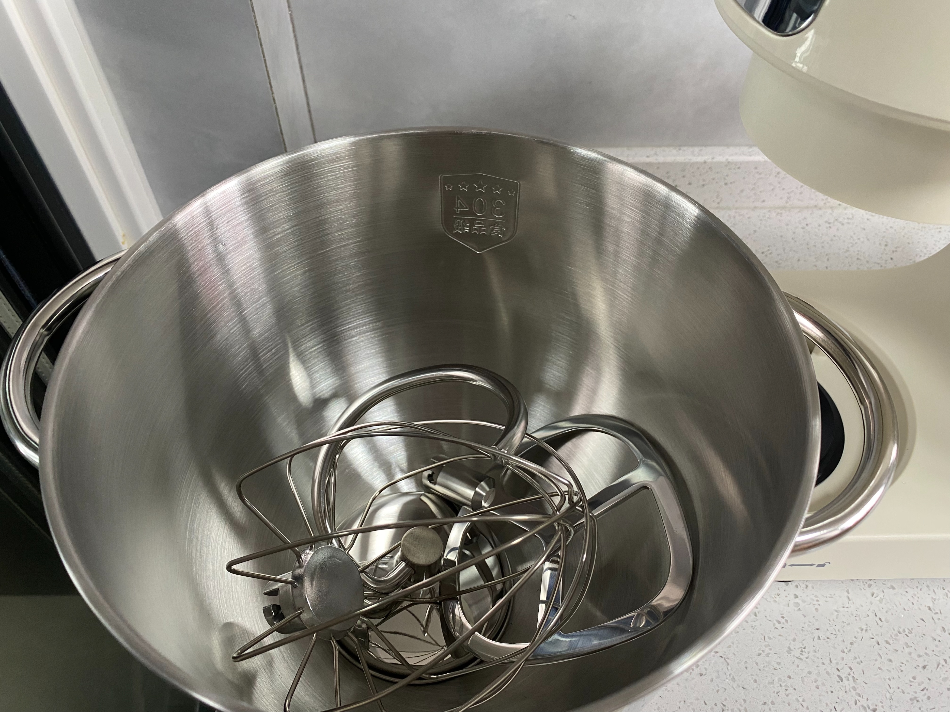 千元级厨师机的性价比之王——长帝企鹅顶顶,揉面、打发不用手