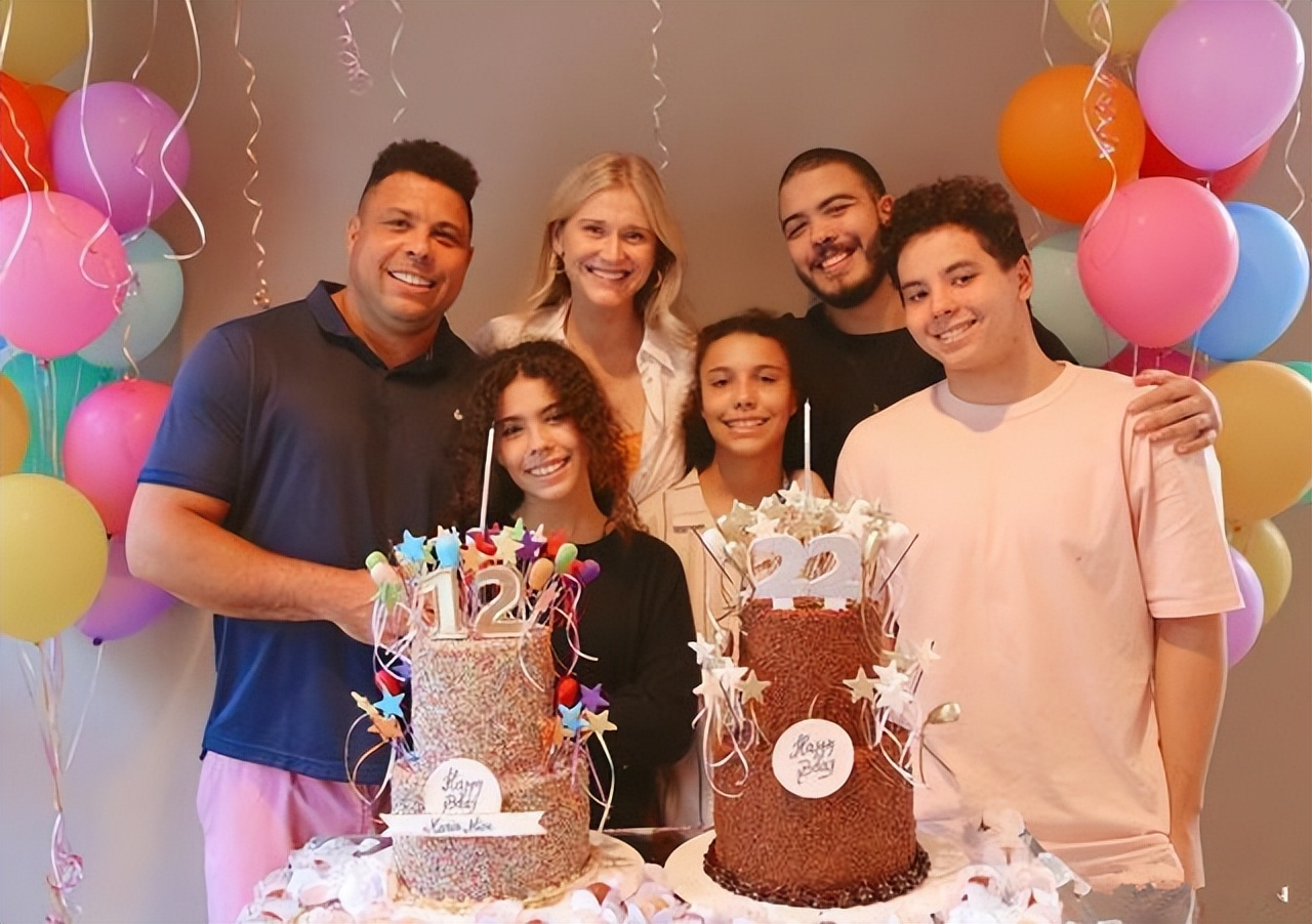 大罗年轻照,大罗现照