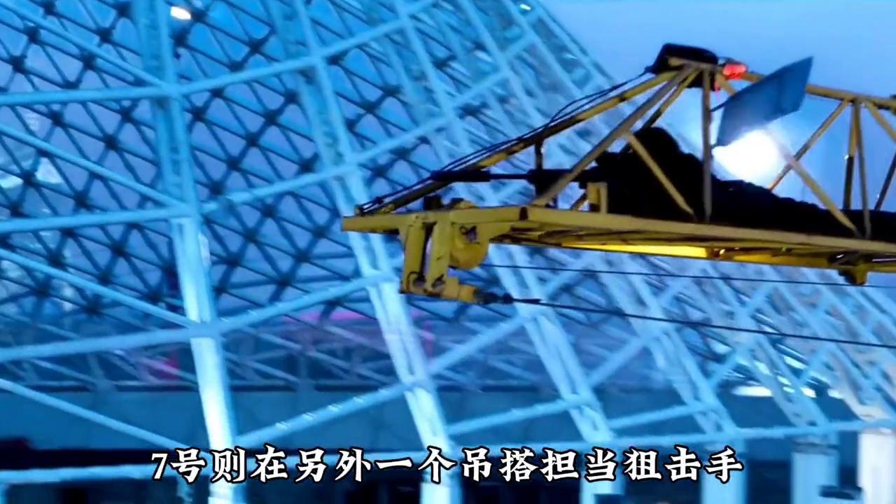 这个男人刚点燃雪茄，没想到下一秒直接爆头#鬼影特攻以暴制暴