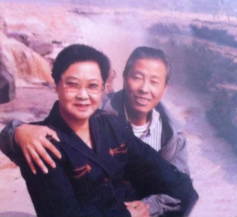 老艺术家郭兰英现状,歌唱家郭兰英婚姻史