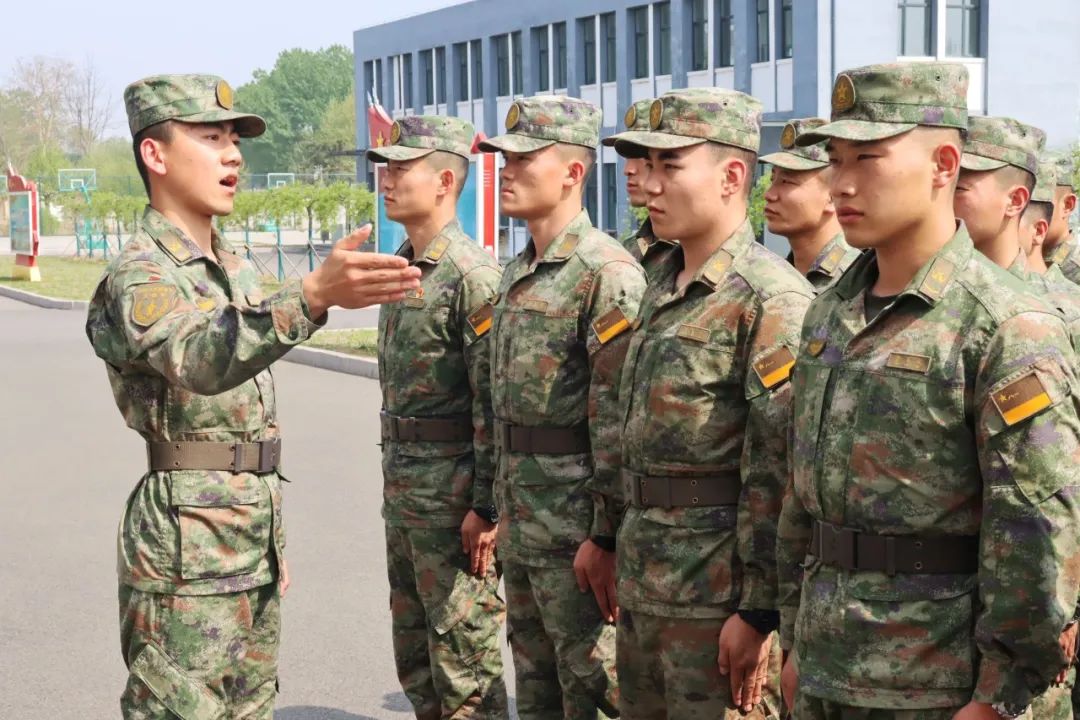 到部队当兵,当兵去发射基地有前途吗