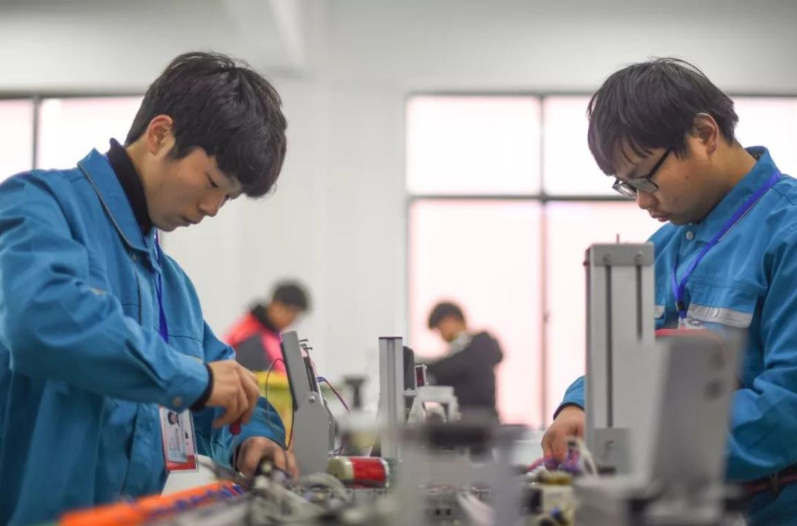 小孩身高长得太快是好还是坏,小孩长高高峰期是几岁