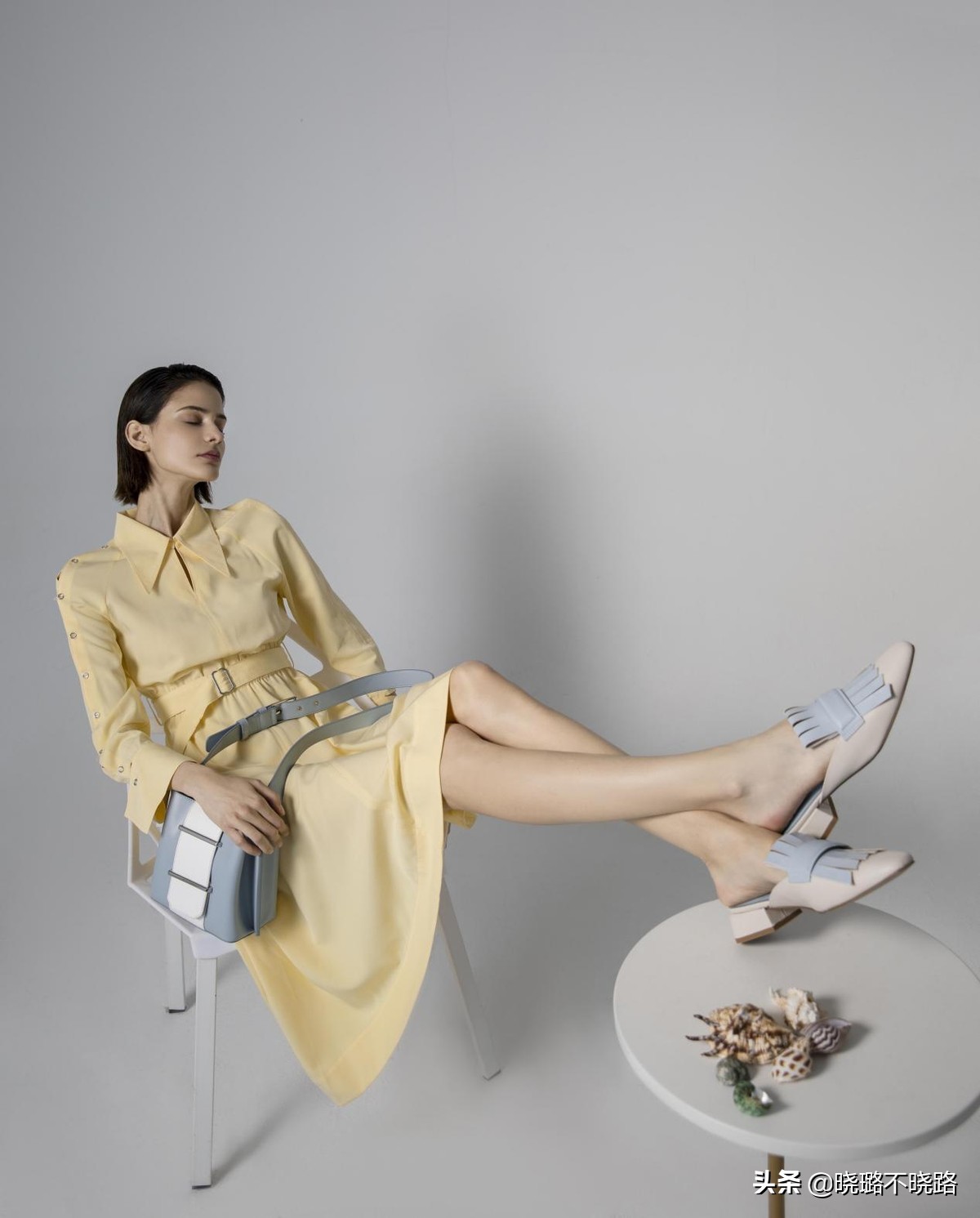 奶奶鞋女款2022新款搭配,奶奶鞋怎么搭配好看最新