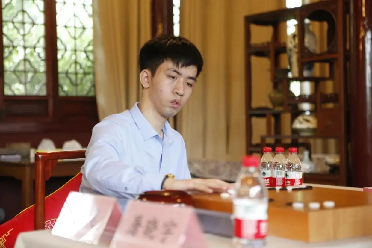 逆转战胜亚洲劲旅韩国队,逆转韩国重夺亚洲杯冠军