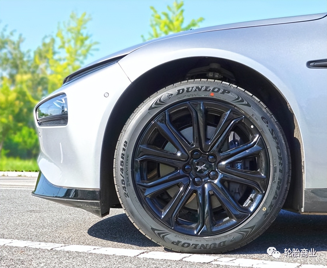 邓禄普轮胎sportmaxx05测评,邓禄普esportmaxx测评