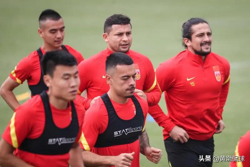 李铁案:暂未牵扯足协人员,商业化严重,掺杂太多金钱利益关系