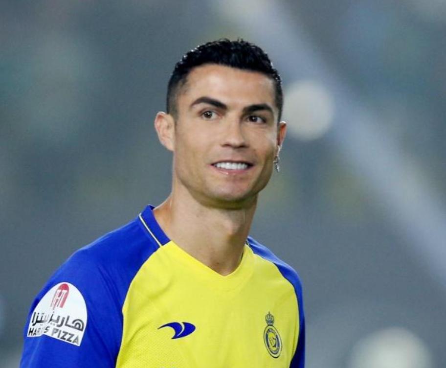 梅西和哈兰德争夺金球奖数据对比,哈兰德将冲击梅西的金球奖