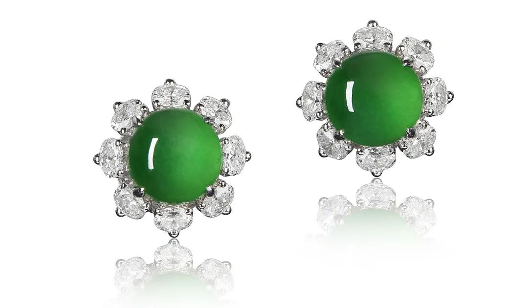 春节戴什么翡翠好,快过年了戴什么翡翠合适呢