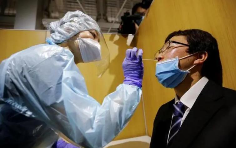 日本宣布对中国实行落地检测，中方：防疫不应影响正常的人员交往