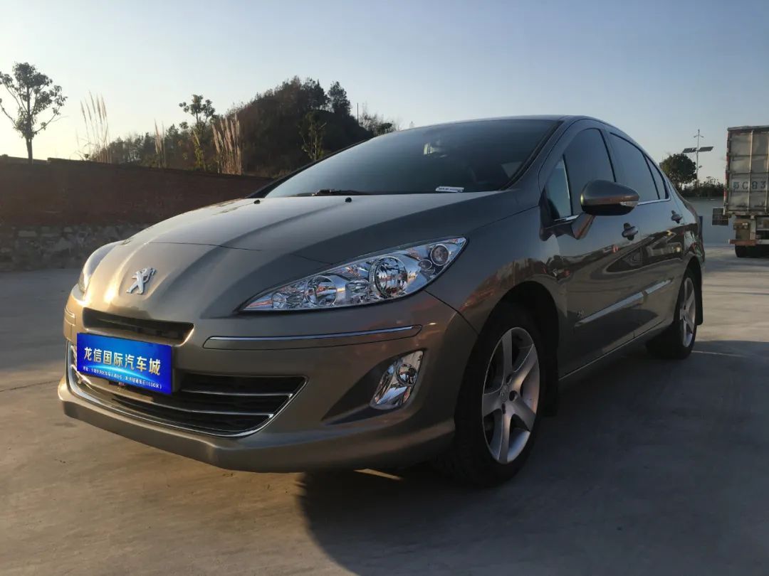 十堰龙信国际汽车城在哪里,十堰龙信国际汽车城二手车厢货车