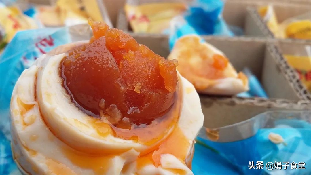 腌制咸鸭蛋最简单正确的做法,把咸鸭蛋腌制成流油咸鸭蛋的方法