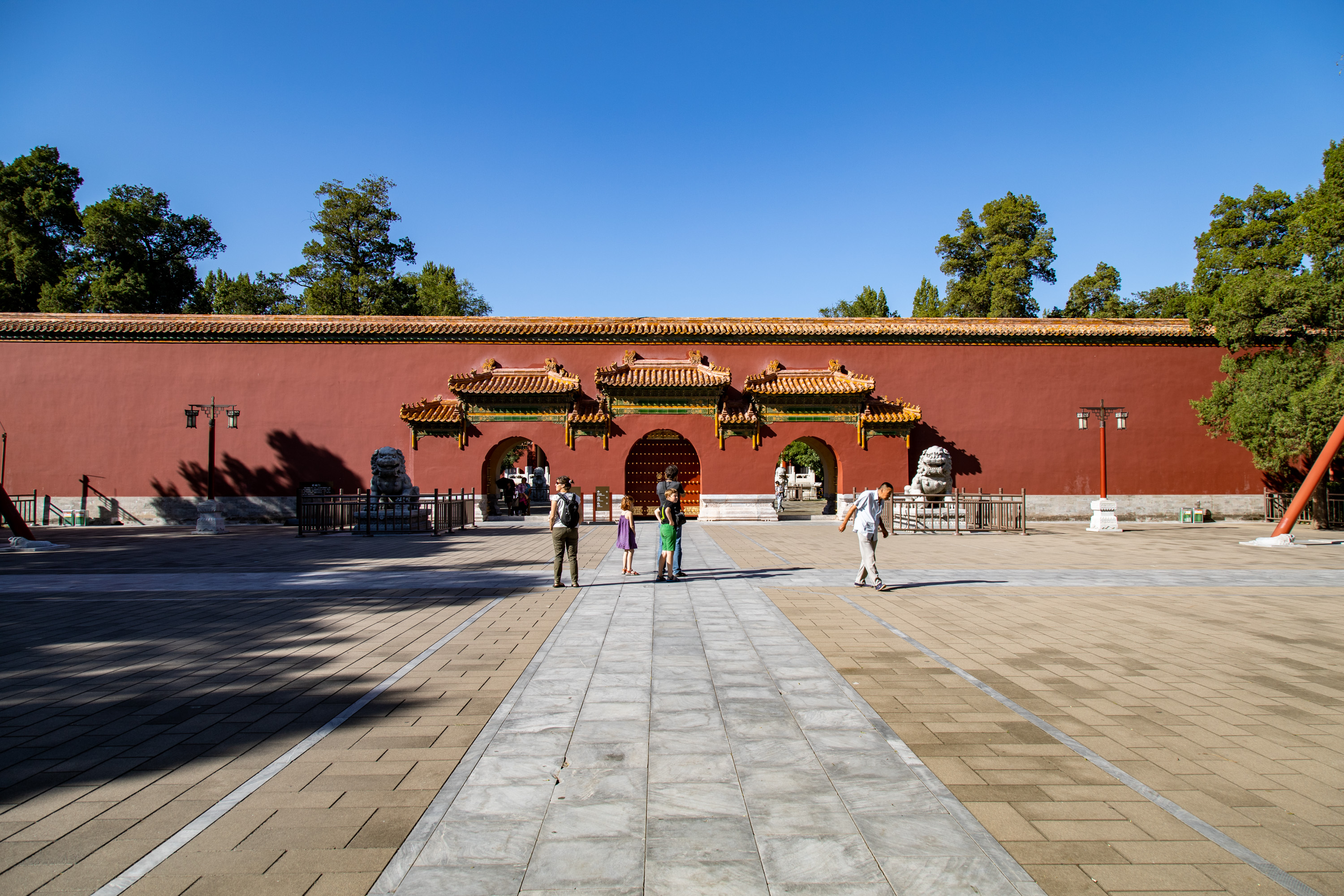 凌晨四点半的阿斯塔纳市,阿斯塔纳航班起飞