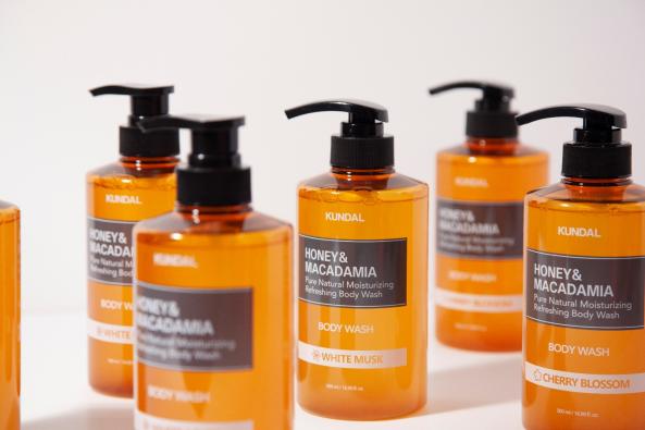 持久留香，昆黛尔33种自然提取物，5种香型，泡沫丰富的洗浴体验