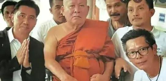 一颗钻石引起的惨案,一颗钻石引发的国际大案