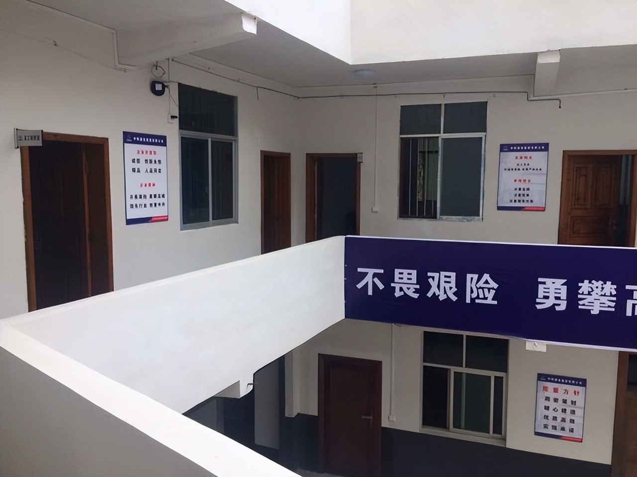 中铁建工集团项目策划管理细则,铁建项目管理与中建项目管理