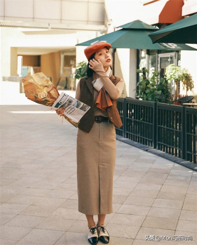 女士冬季围巾哪种系得舒服又好看,围巾正确打开方式