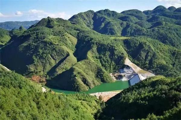 目前云南昭通有多少作家,昭通十大作家