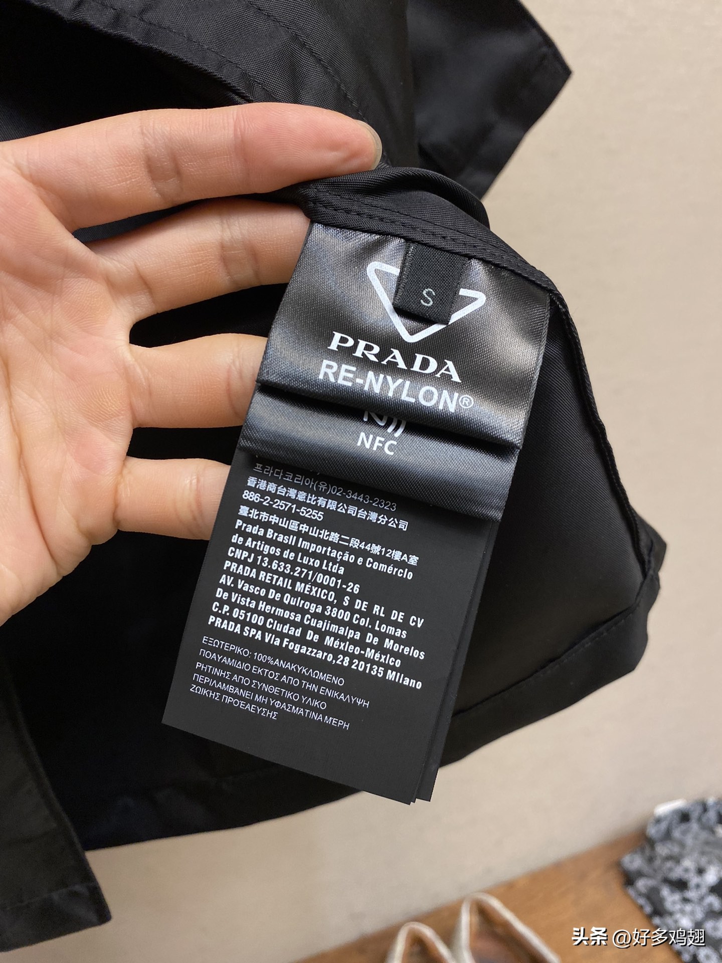 巴黎世家balenciaga黑色衬衫,巴黎世家balenciaga乐队短袖