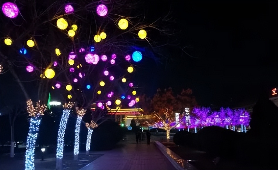 延安传统文化灯笼制作,陕西民间手工木制灯笼