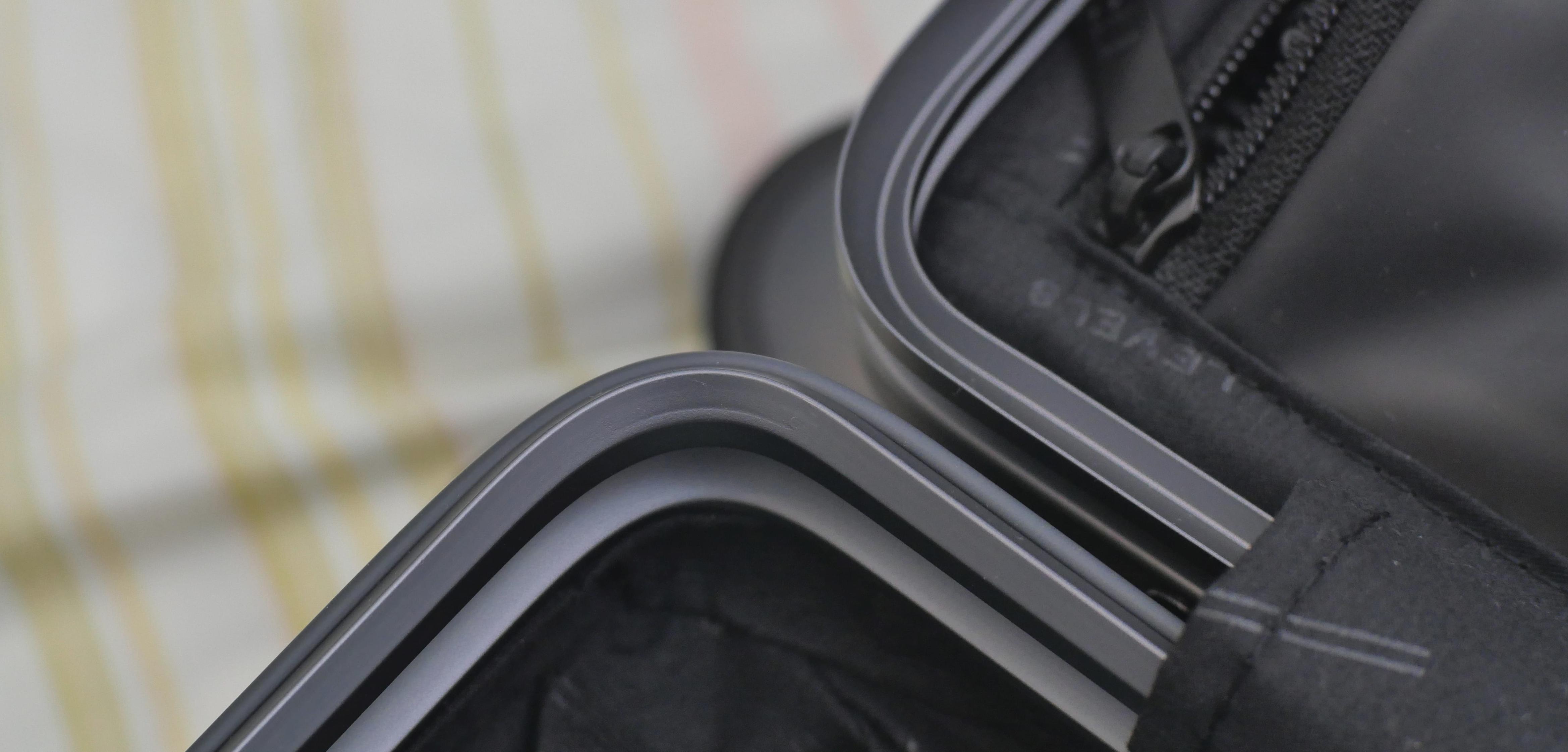 长途旅行买什么旅行箱好,旅行时如何选择合适的旅行箱