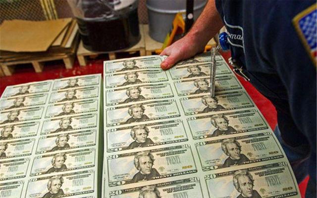 中国大量抛售美国国债会怎么样,俄罗斯抛售美债对美国有什么影响