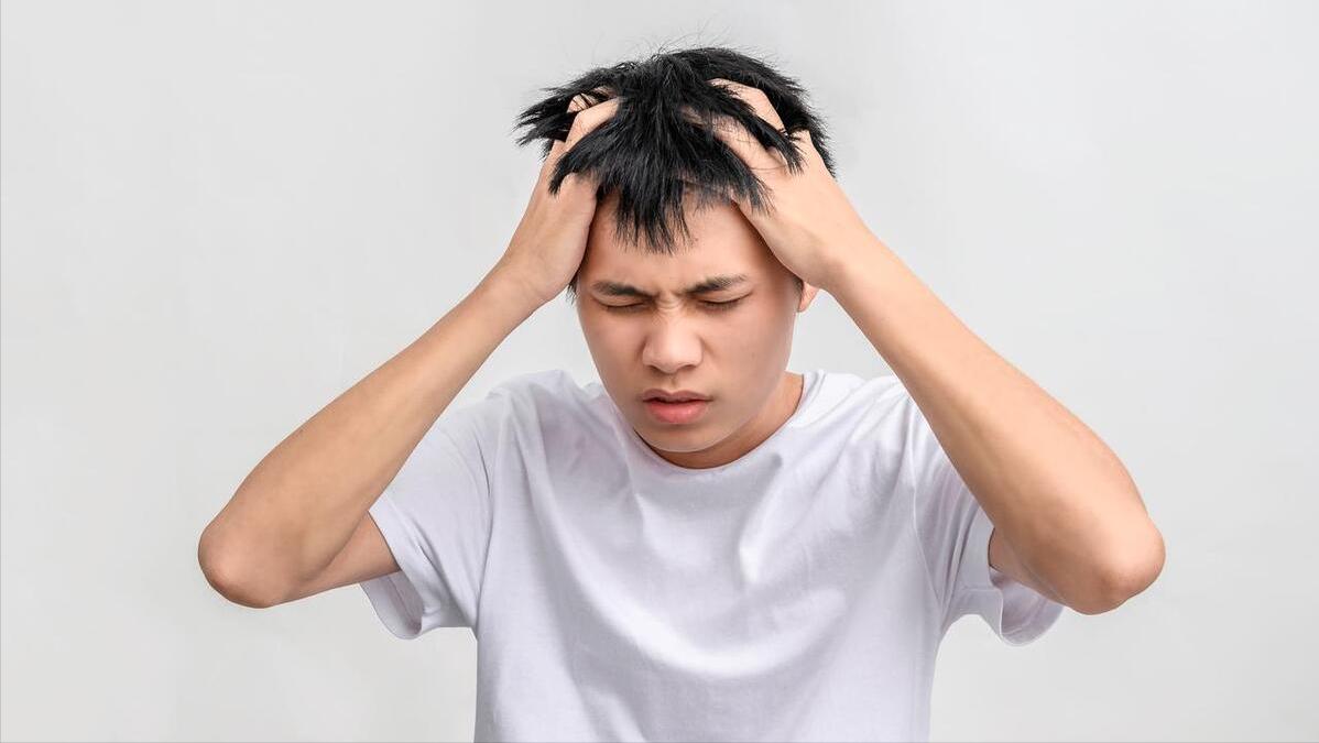 咽喉总有异物感是什么病,咽喉有异物感有痰吃什么药