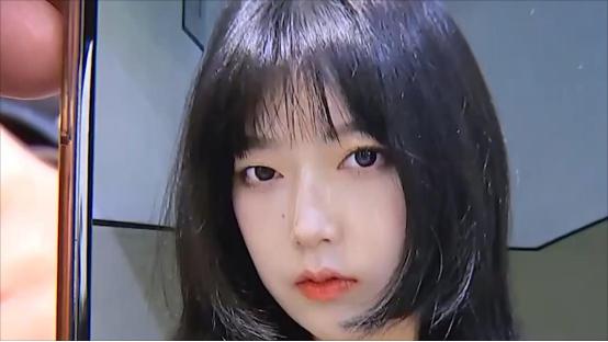 理发纠纷女子头发被剪,理发店摔剪刀后续