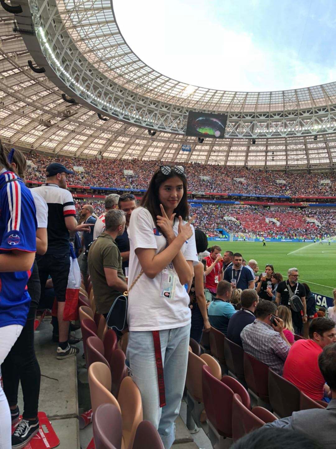 最美门将赵丽娜小蛮腰,守门员赵丽娜个人资料